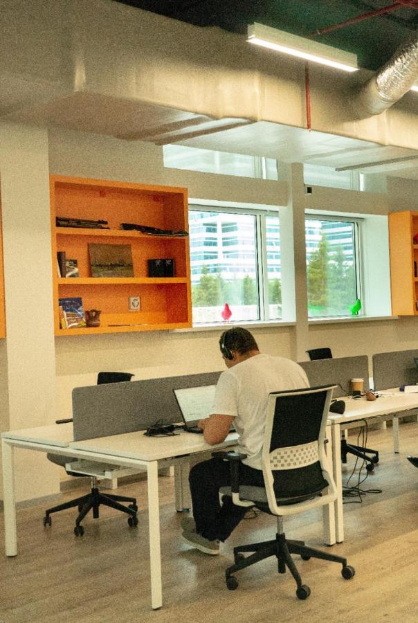 Iq Coworking Otel Astana Dış mekan fotoğraf